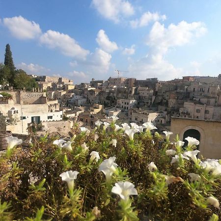 Villa Gli Ipogei Nel Cuore Di Matera Exterior foto